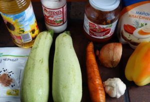 Кабачковая икра с майонезом Кабачковая икра с майонезом